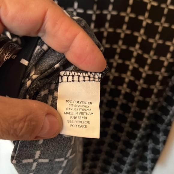 NY Collection Tunic - Picture 6 of 6